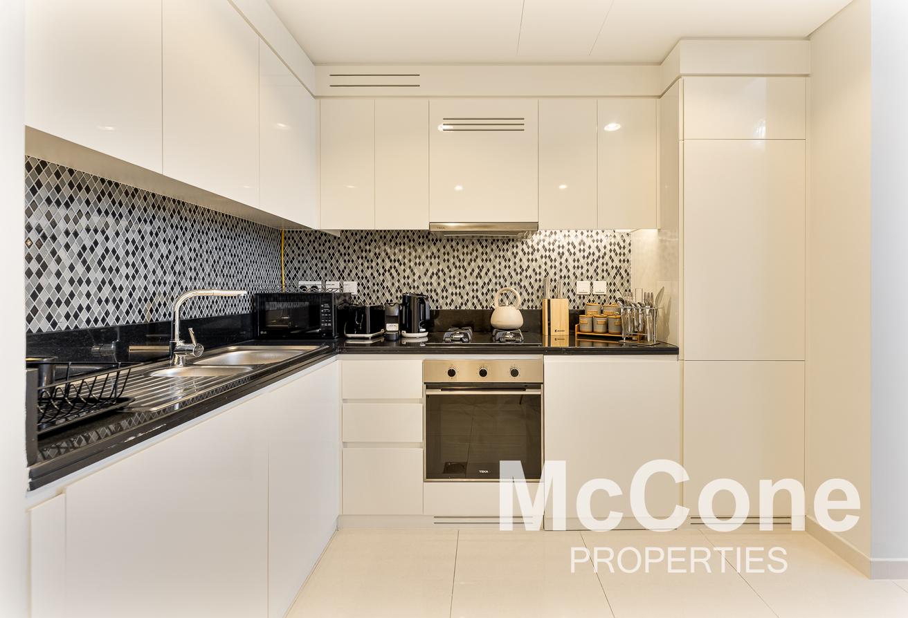Canal View | Fully Furnished | Flexible Cheques photo 5