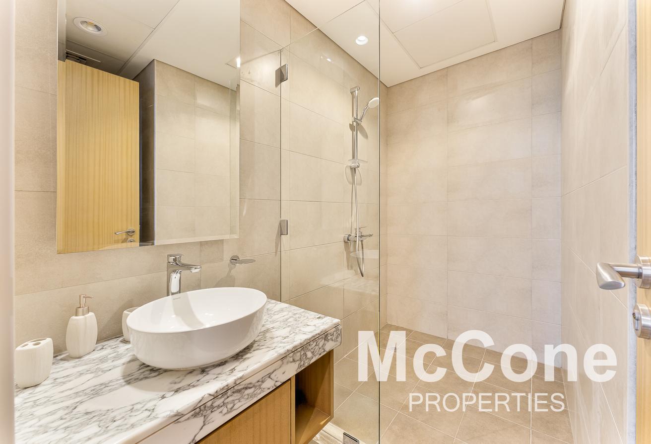 Canal View | Fully Furnished | Flexible Cheques photo 12