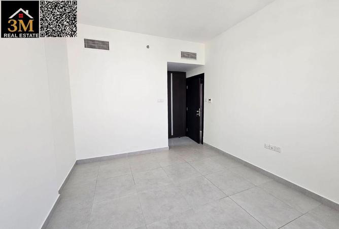 68296625 - صورة العقار 3