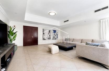 Townhouse - 4 Bedrooms - 5 Bathrooms for rent in The Townhouses at Al Hamra Village - Al Hamra Village - Ras Al Khaimah
