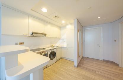 Apartment - Studio - 1 for rent in Sky Gardens - DIFC - Dubai