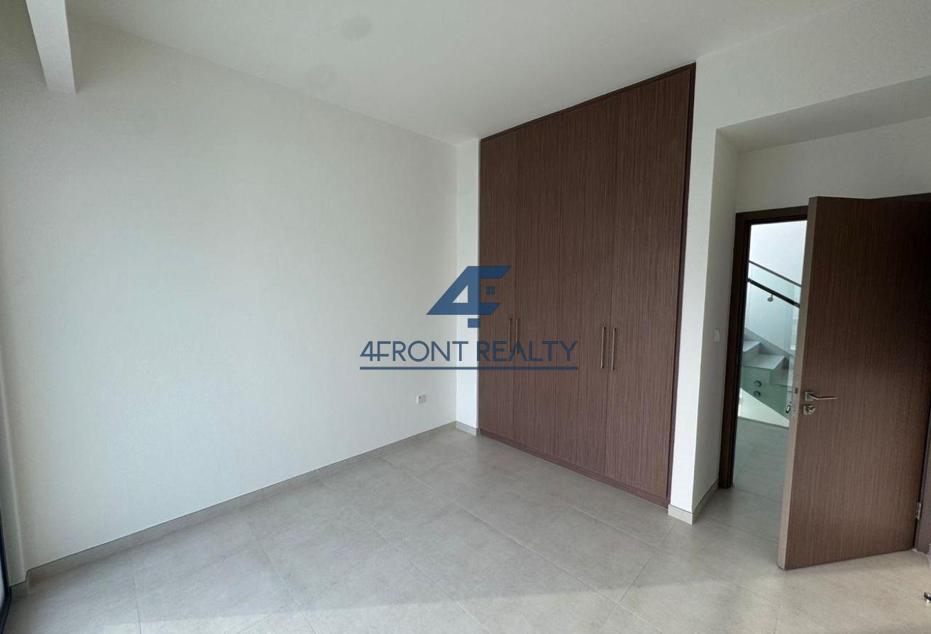 Best Deal In Caya | Greenbelt | Opposite Amenities photo 9