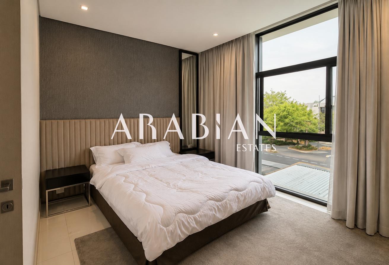 Paramount Furnished | Huge Plot | THH Layout photo 7