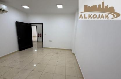 Office Space - Studio for rent in Mussafah Industrial Area - Mussafah - Abu Dhabi Office Space - Studio for rent in Mussafah Industrial Area - Mussafah - Abu Dhabi