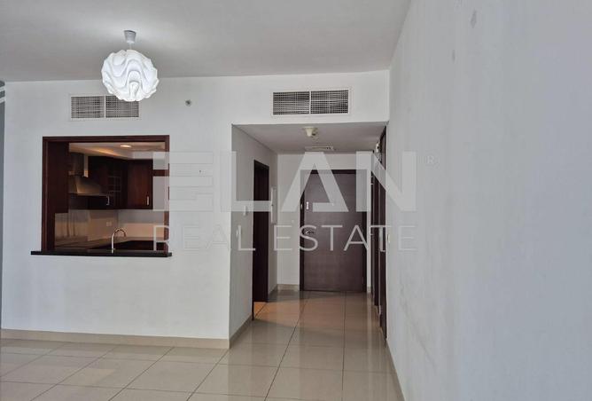 Furnished | Burj Khalifa View | Move In Ready photo 2