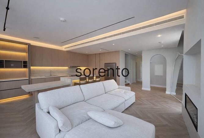 56957642 - Property Image 3