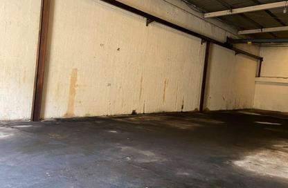Warehouse - Studio for rent in Industrial Area 3 - Sharjah Industrial Area - Sharjah