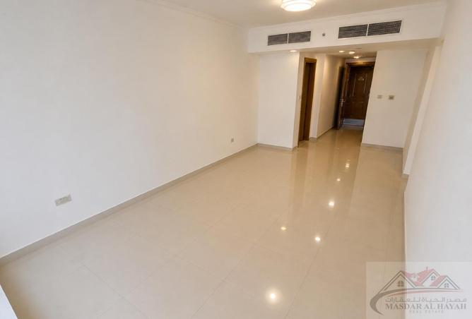 125160200 - Property Image 3