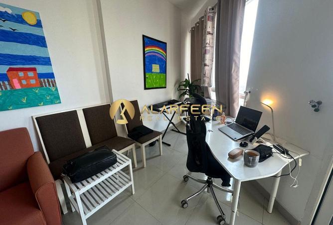 79414194 - Property Image 2