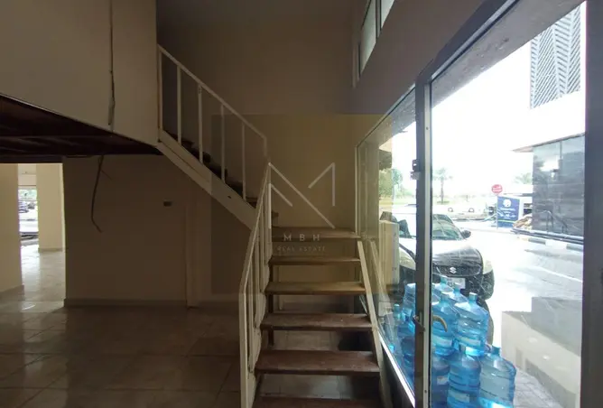 105120005 - Property Image 3