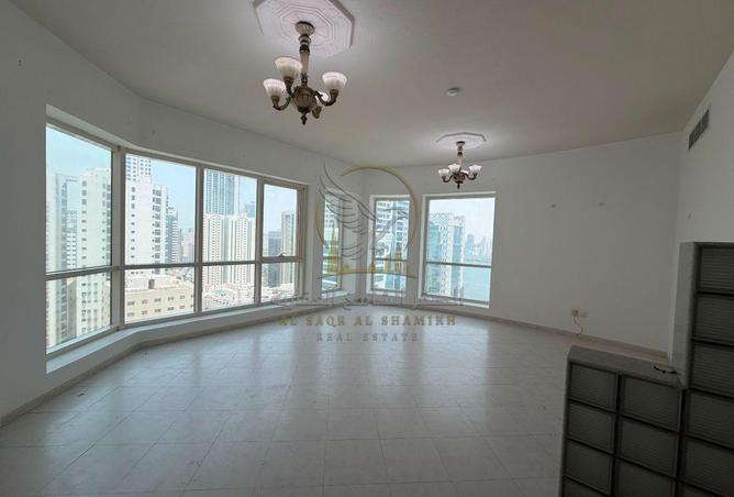 127913798 - Property Main Image