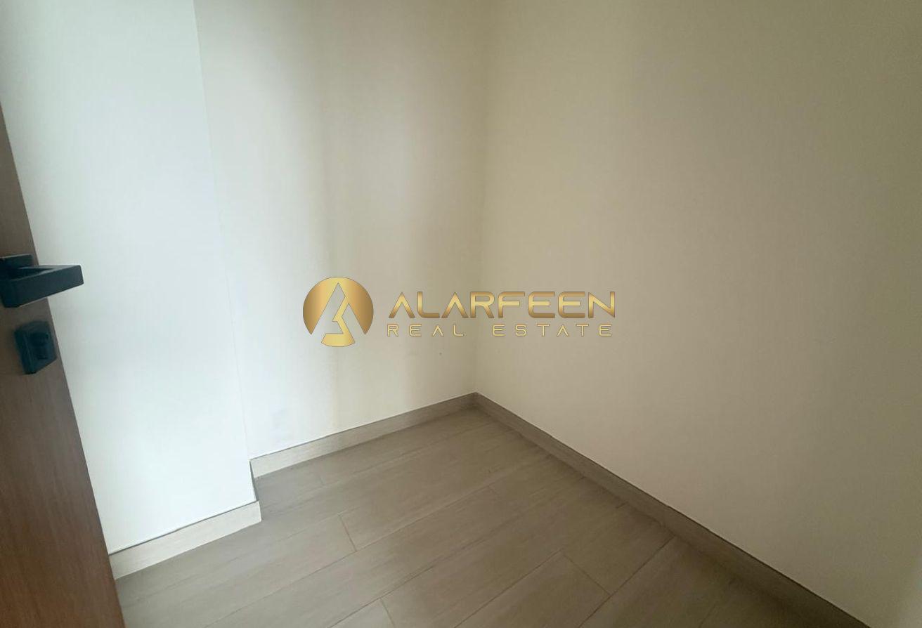 Modern 2BR | Fitted Kitchen | Ready to Move photo 6