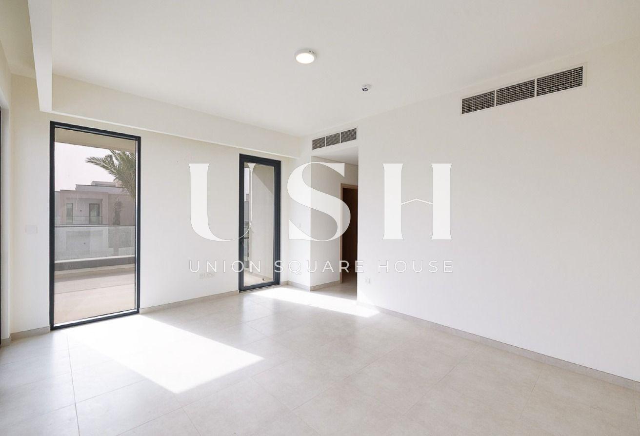 Backing Park | Large Plot | Close to Amenities photo 6