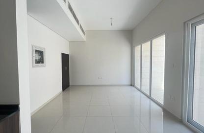 Townhouse - 3 Bedrooms - 3 Bathrooms for rent in Victoria - Damac Hills 2 - Dubai Townhouse - 3 Bedrooms - 3 Bathrooms for rent in Victoria - Damac Hills 2 - Dubai