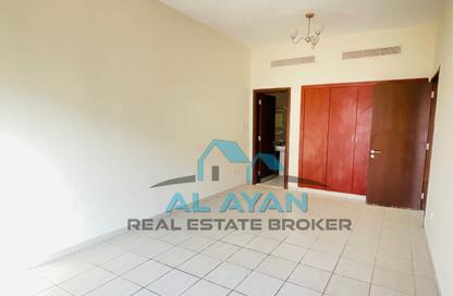 Apartment - 1 Bedroom - 2 Bathrooms for rent in Building S01 - Spain Cluster - International City - Dubai Apartment - 1 Bedroom - 2 Bathrooms for rent in Building S01 - Spain Cluster - International City - Dubai