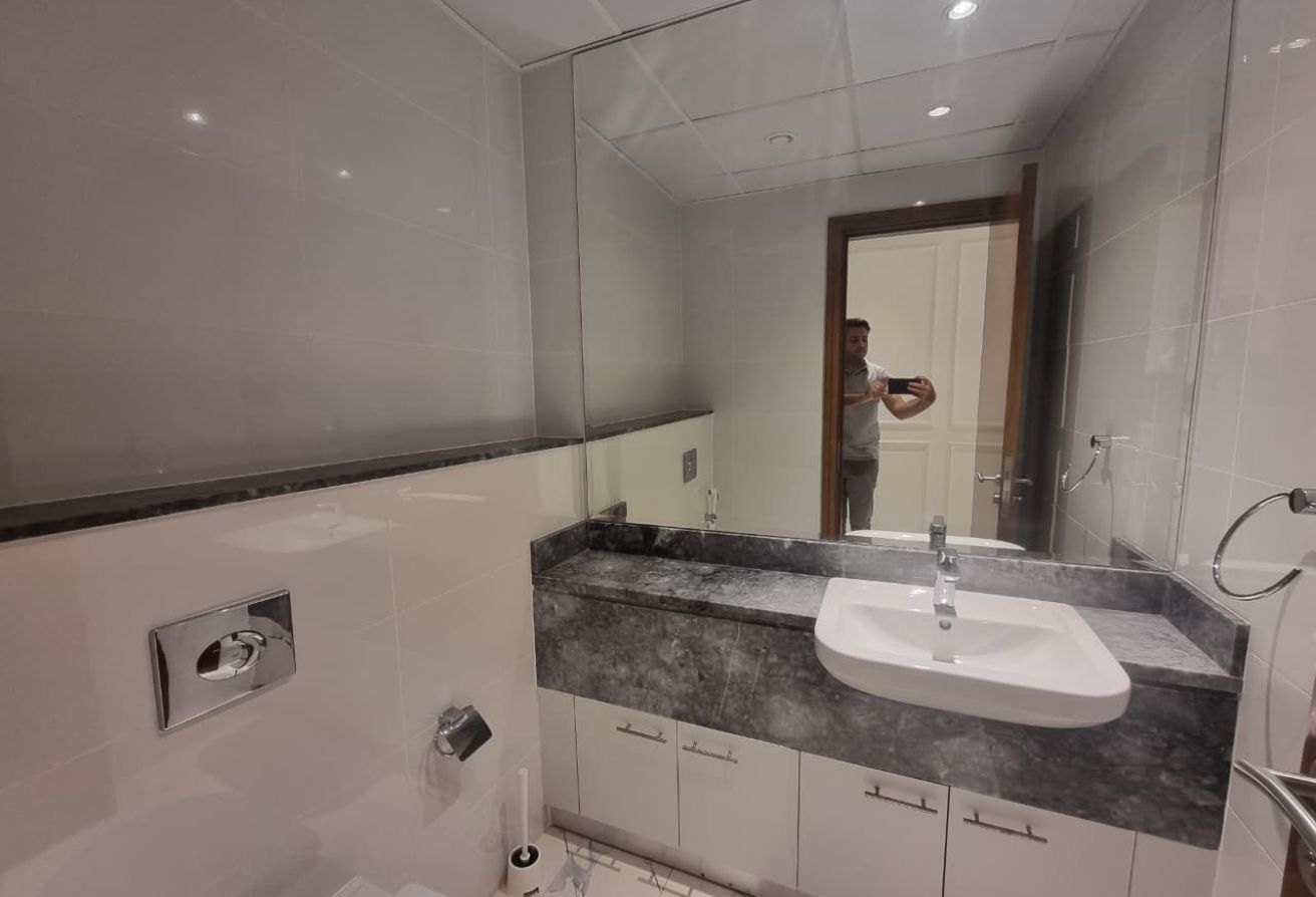 Luxury High-Floor 2BR Apartment|Fully Furnished — image 19
