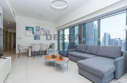 Apartment - 2 Bedrooms - 2 Bathrooms for rent in Burj Royale - Downtown Dubai - Dubai