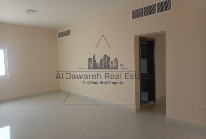 128813055 - Property Main Image