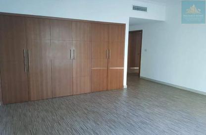 Apartment - 2 Bedrooms - 2 Bathrooms for rent in Delphine Tower - Marina Promenade - Dubai Marina - Dubai
