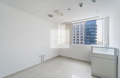 Office Space - Studio for rent in Business Tower - Business Bay - Dubai