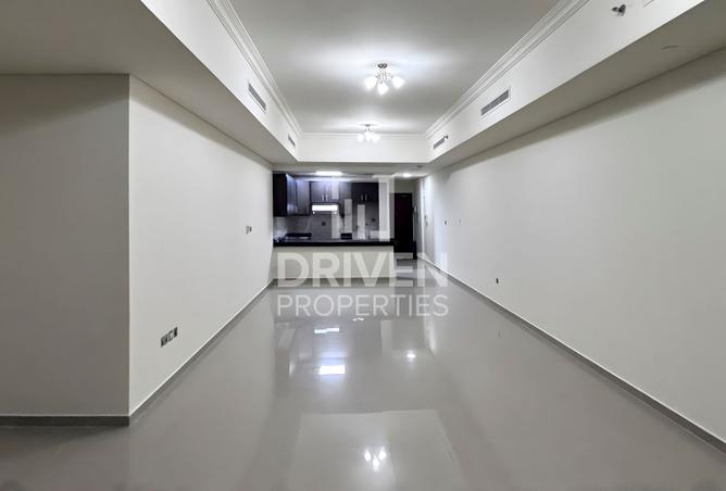123820988 - Property Image 3