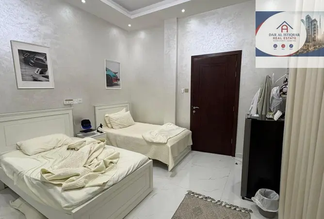 127919345 - Property Image 3