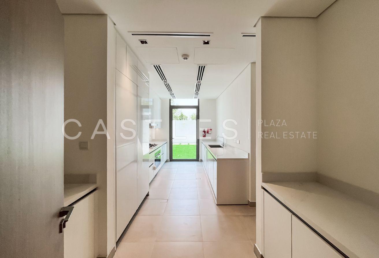 Brand New | Contemporary Villa | Ready To Move In photo 5