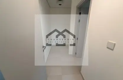 شقة - غرفة نوم - 2 حمامات للبيع في بلوبيل ريزيدنس - العامرة - عجمان