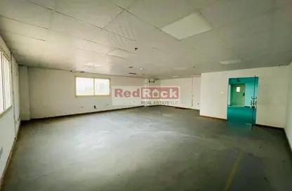 مستودع - استوديو - 1 حمام للايجار في القصيص الصناعية 5 - المنطقة الصناعية بالقصيص - القصيص - دبي