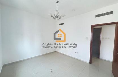 شقة - غرفة نوم - 2 حمامات للايجار في شارع التعاون الجديد - التعاون - الشارقة