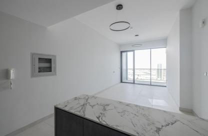 Apartment - 1 - 2 for rent in Amal Tower - Dubai Sports City - Dubai