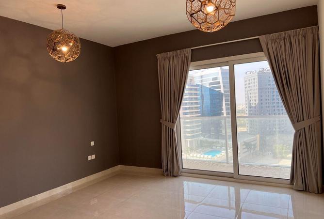 73792301 - Property Image 3