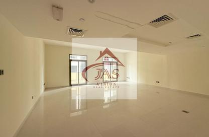 Office Space - Studio - 1 Bathroom for rent in DIFC - Dubai
