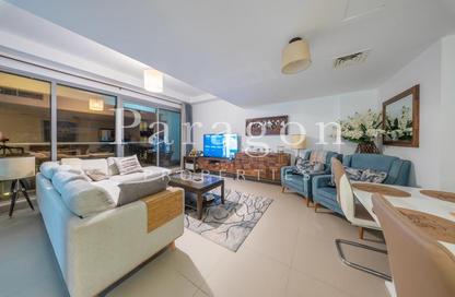 Apartment - 2 Bedrooms - 3 Bathrooms for sale in Pacific Fiji - Pacific - Al Marjan Island - Ras Al Khaimah
