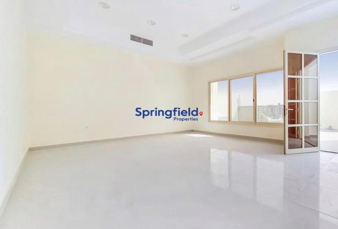 64413955 - Property Main Image