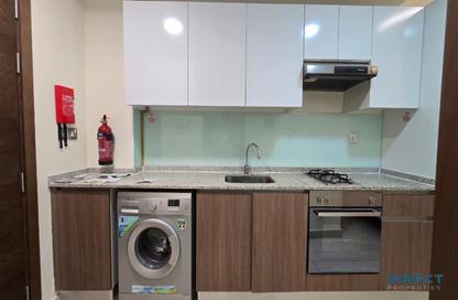 Apartment - Studio - 1 Bathroom for rent in Azizi Aliyah - Dubai Healthcare City 2 - Al Jaddaf - Dubai