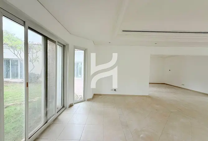 122016661 - Property Image 3