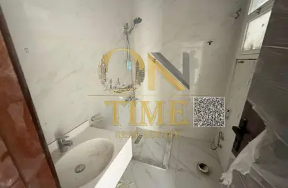 Apartment - 2 Bedrooms - 3 Bathrooms for rent in Al Mowaihat 1 - Al Mowaihat - Ajman