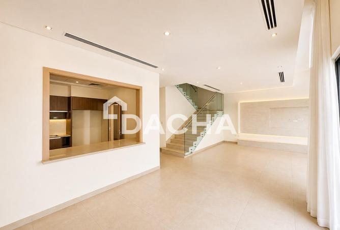 100399757 - Property Image 3