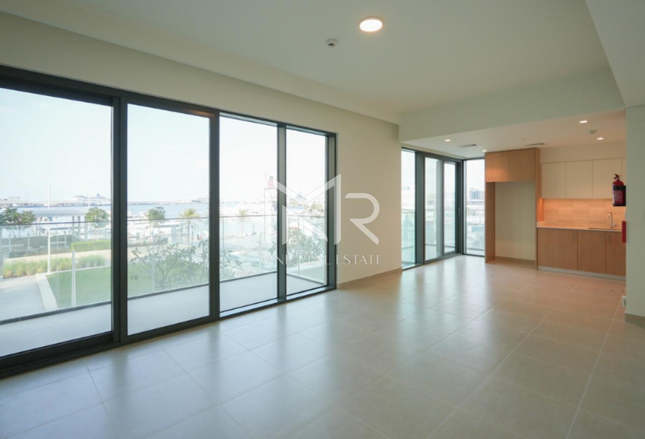 Premium Location | Sea View | Ready to Move photo 18