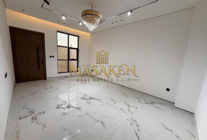 93575937 - Property Image 3