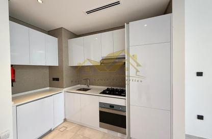 Apartment - 1 Bedroom - 2 Bathrooms for rent in Jumeirah Garden City - Al Satwa - Dubai