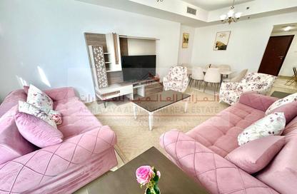 Apartment - 2 - 2 for rent in Beach Tower 2 - Al Khan Lagoon - Al Khan - Sharjah