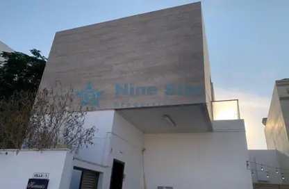 Villa - 5 Bedrooms - 6 Bathrooms for rent in Al Barsha 1 Villas - Al Barsha 1 - Al Barsha - Dubai Villa - 5 Bedrooms - 6 Bathrooms for rent in Al Barsha 1 Villas - Al Barsha 1 - Al Barsha - Dubai