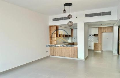 Apartment - 2 - 3 for rent in Alemas - Dubai Investment Park 1 (DIP 1) - Dubai Investment Park (DIP) - Dubai
