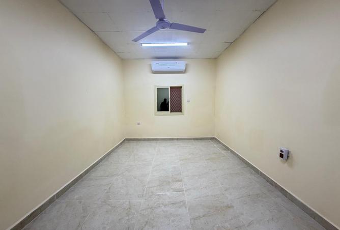 like a brand new 2bhk+hall+store room only 37k