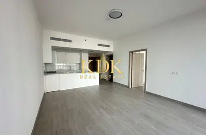 شقة - غرفة نوم - 2 حمامات للايجار في لوما بارك فيوز - منطقة 14 - قرية جميرا الدائرية - دبي