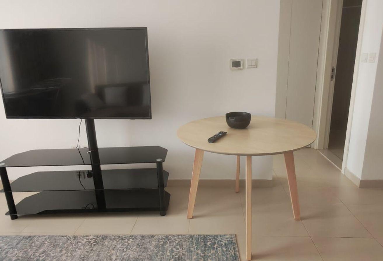 Fully Furnished | Ready to move | Well Maintained photo 5