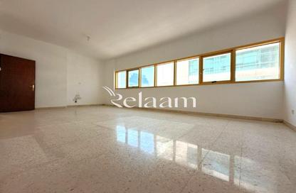 Apartment - 2 Bedrooms - 2 Bathrooms for rent in Al Danah - Abu Dhabi