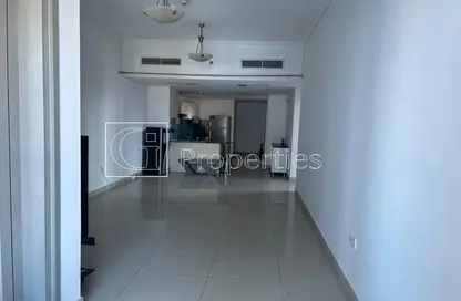 Apartment - 3 Bedrooms - 4 Bathrooms for rent in Ocean Heights - Dubai Marina - Dubai